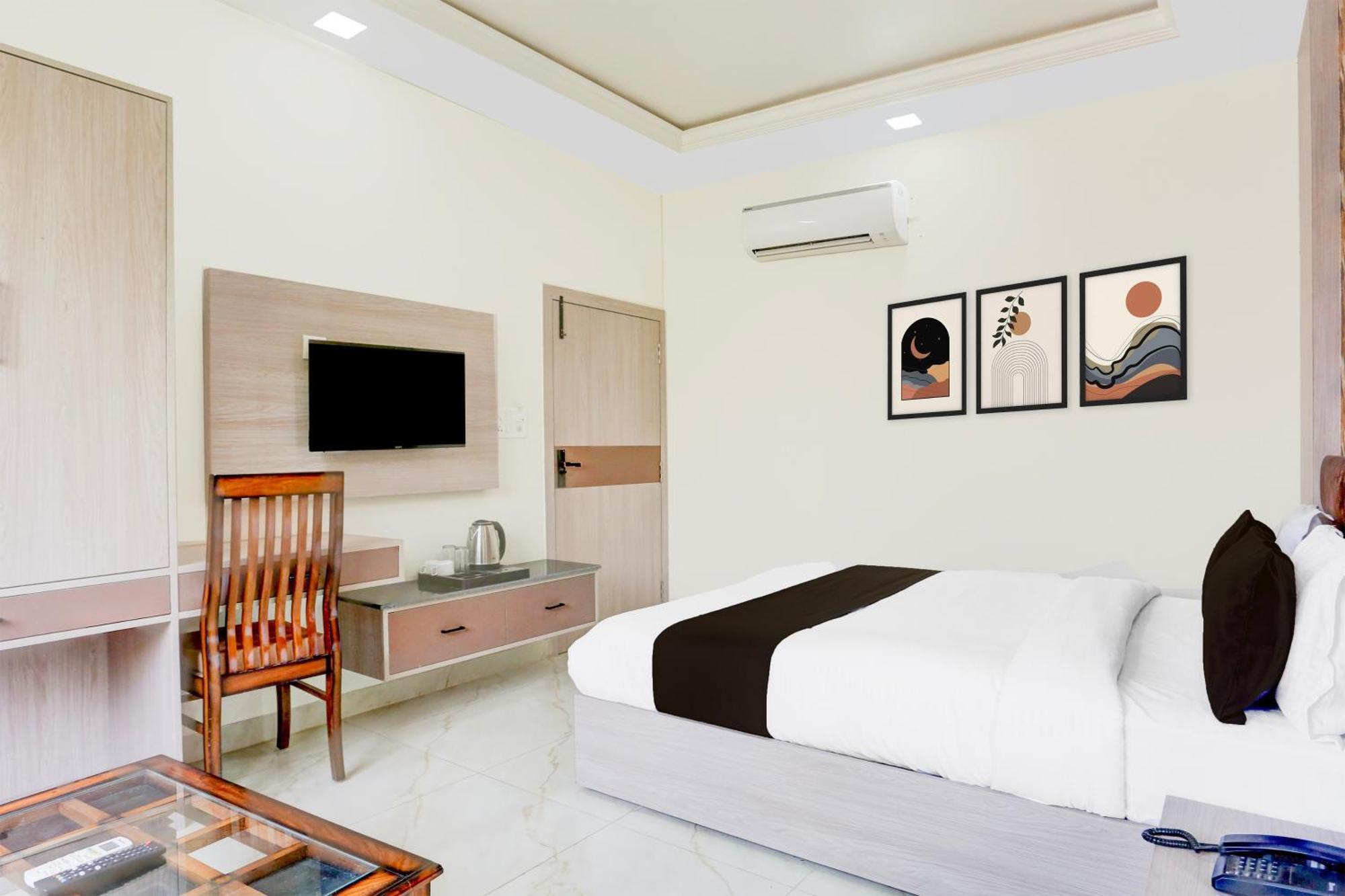 Collection O The Vidya Grand Hotel Rudrapur ภายนอก รูปภาพ